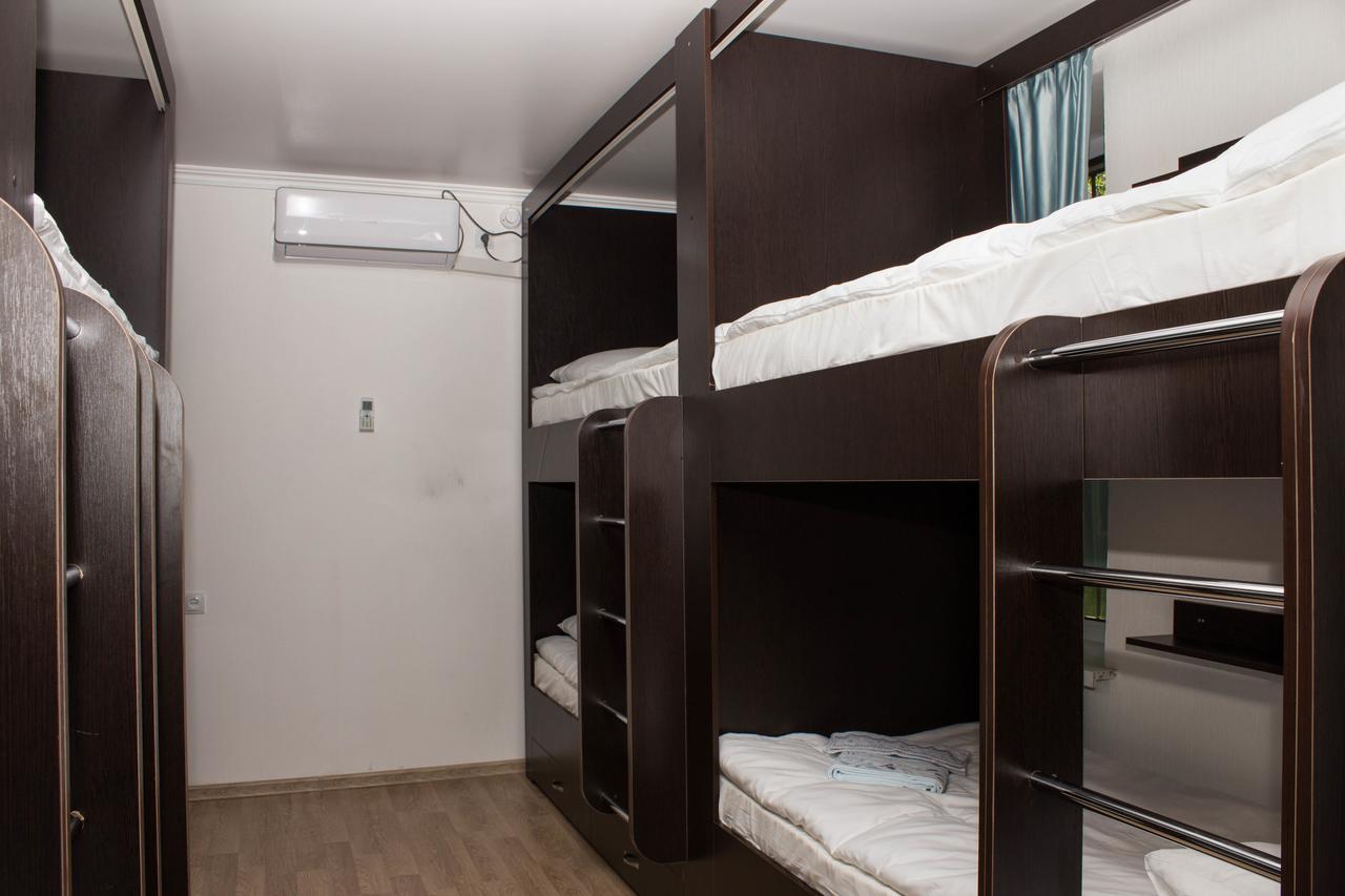 Nicehostel Alma-Ata Buitenkant foto